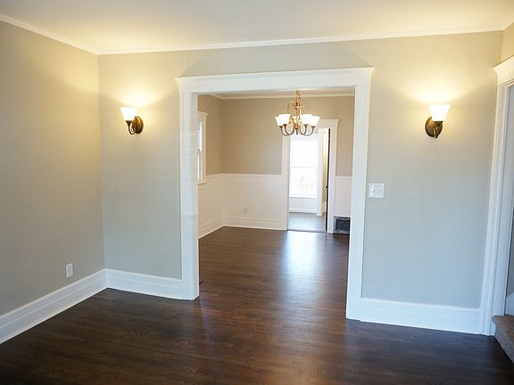 4th image of 784 N Holbrook St