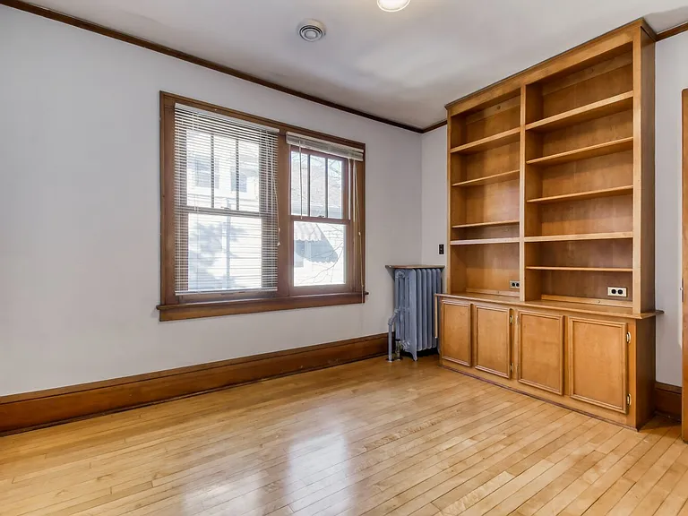 2nd bedroom. Bookshelf has been removed.