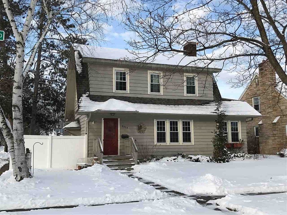 1st image of 2420 Oakwood Blvd
