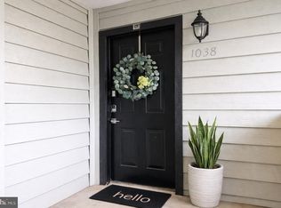 12165 Penderview Ter APT 1038, Fairfax, VA 22033