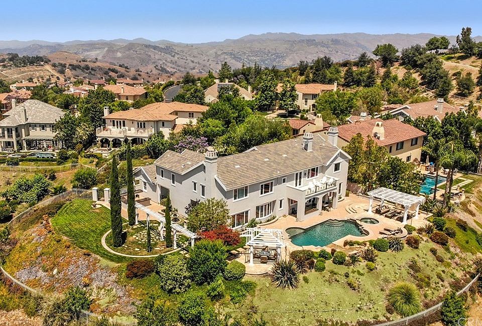 4232 Prado De Los Pajaros, Calabasas, CA 91302 | Zillow