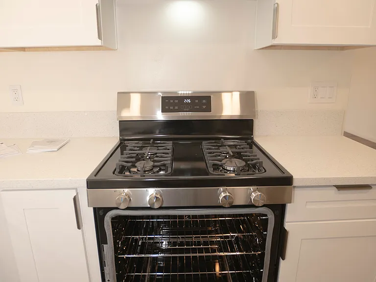 New SS stove