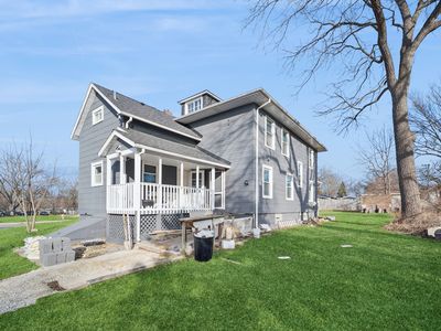 9 Center Rd, Streamwood, IL, 60107
