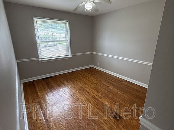 4th image of 10235 Cabot Dr
