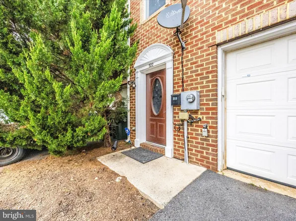 522 Papa Ct, Hagerstown, MD 21740