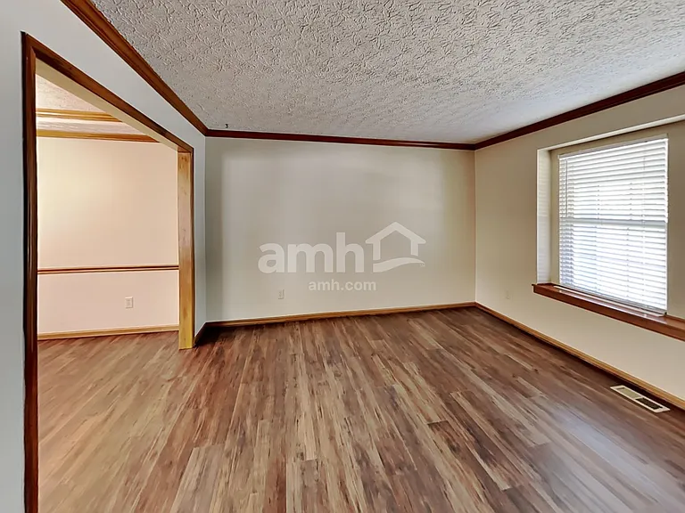 12098 Mallard Pond Dr — Photo 20