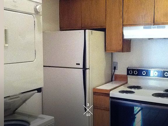 3rd image of 408 15th St SE #B