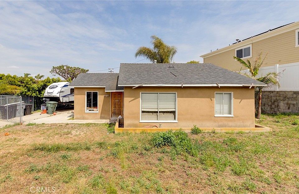 1st image of 22720 Susana Ave