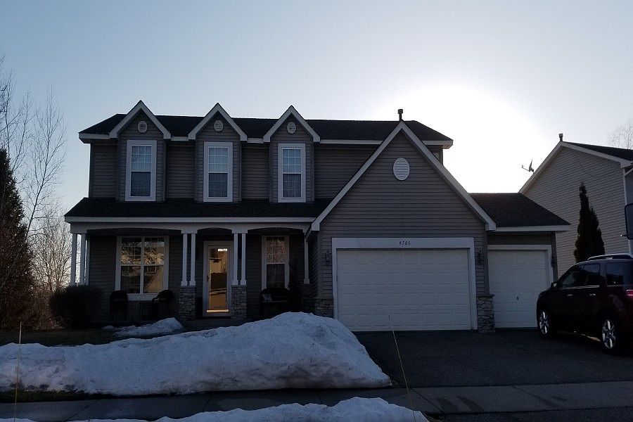 1st image of 4705 Queensland Ln N
