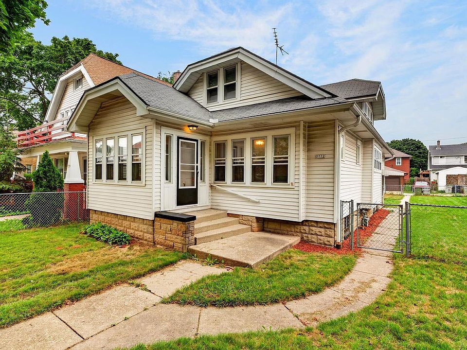 1st image of 2772 N 52nd STREET