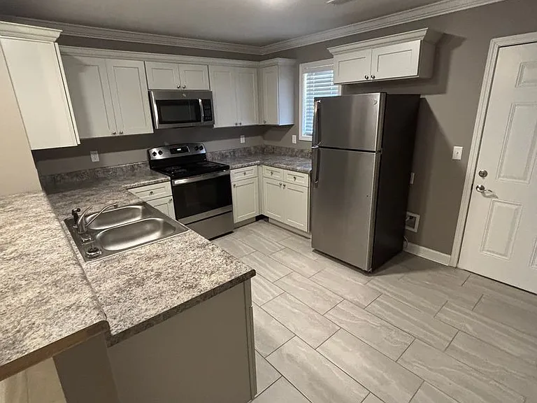 400 Star Hill Pl — Photo 34