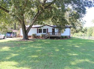 740 Walkertown Guthrie Rd, Winston Salem, NC 27101