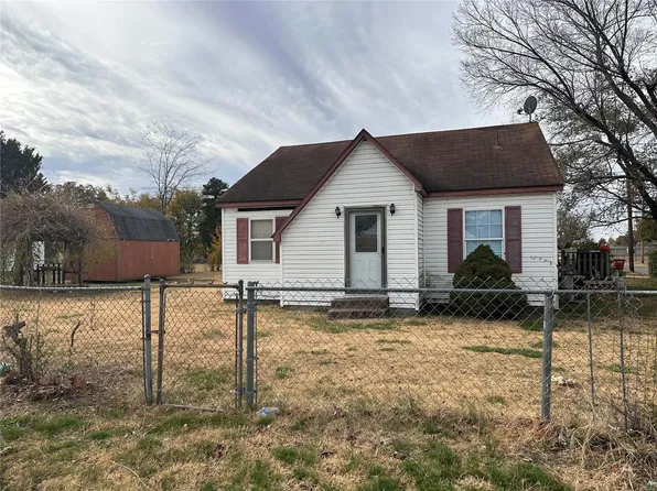 201 Selma St, Sikeston, MO 63801