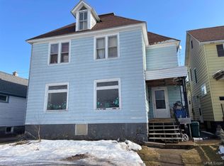 408 Oak St, Ishpeming, MI 49849