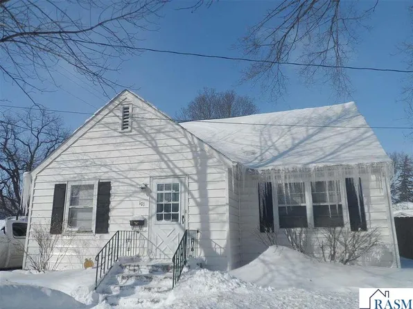 101 W Bert St, Lake Crystal, MN 56055