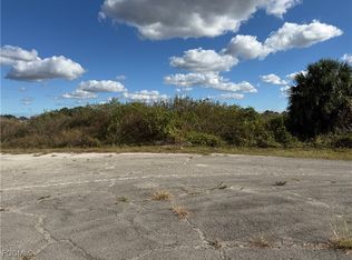 7024 Hero Ct, Labelle, FL 33935