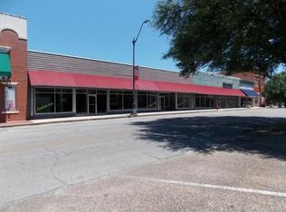 826 Baldwin Ave, Defuniak Springs, FL 32435