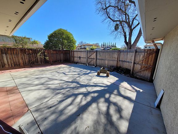 5th image of 18791 Arata Way