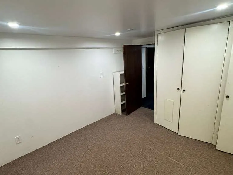 4323 Katonah Ave #1 — Photo 4