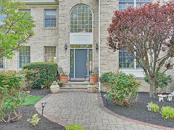 2nd image of 109 Benjamin St