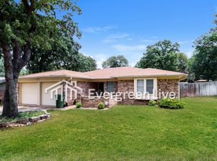 4203 Blossom Trl, Arlington, TX 76016