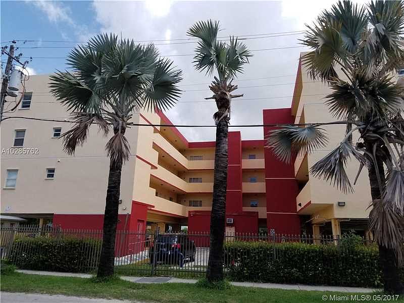 1st image of 1627 NW 18th St APT 403