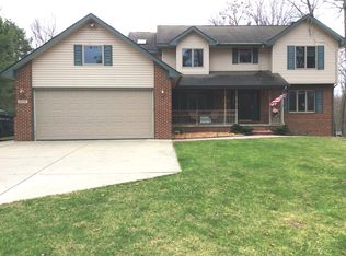 6075 Pine Meadow, West Bloomfield, MI 48324