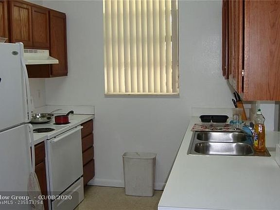 5th image of 7821 NW 1st Ave APT 1