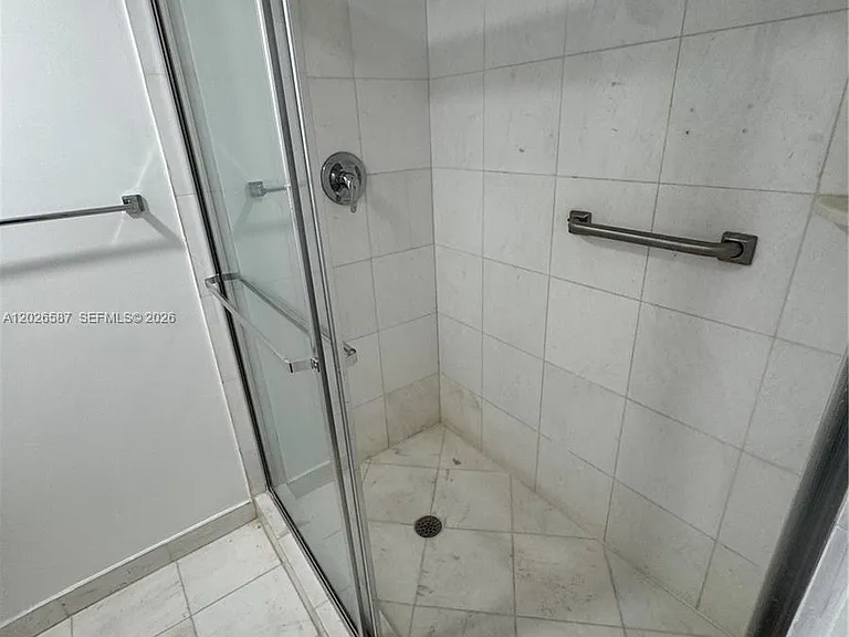 3530 Mystic Pointe Dr #2709 — Photo 42