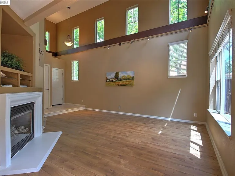 7290 Briza Loop — Photo 3