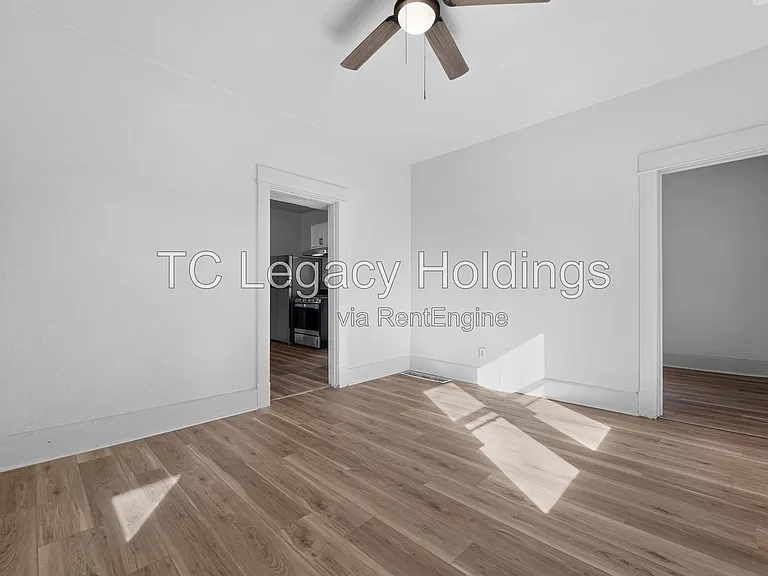 200 Reeves Ave — Photo 13