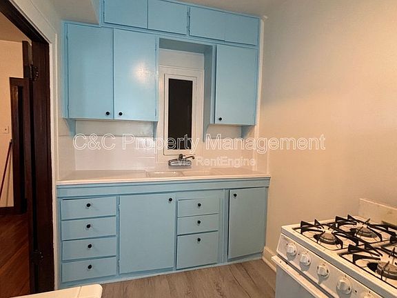 2nd image of 360 W Ocean Blvd APT 706