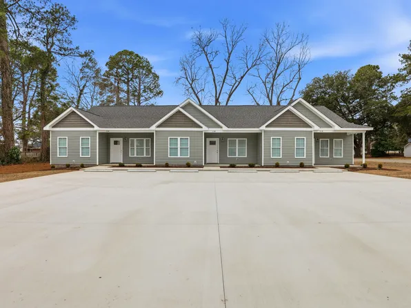 111 N Mill St #1, Pikeville, NC 27863