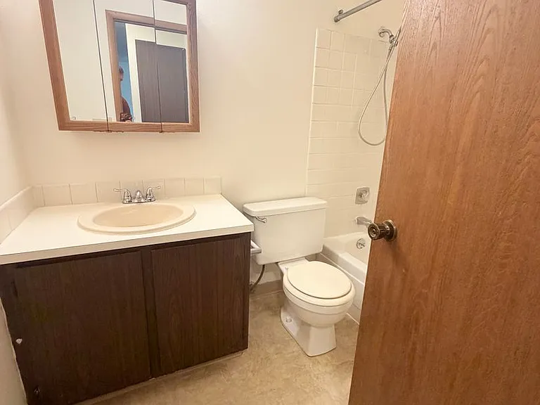508 E Mission Ave Spokane WA 99202 — Photo 18