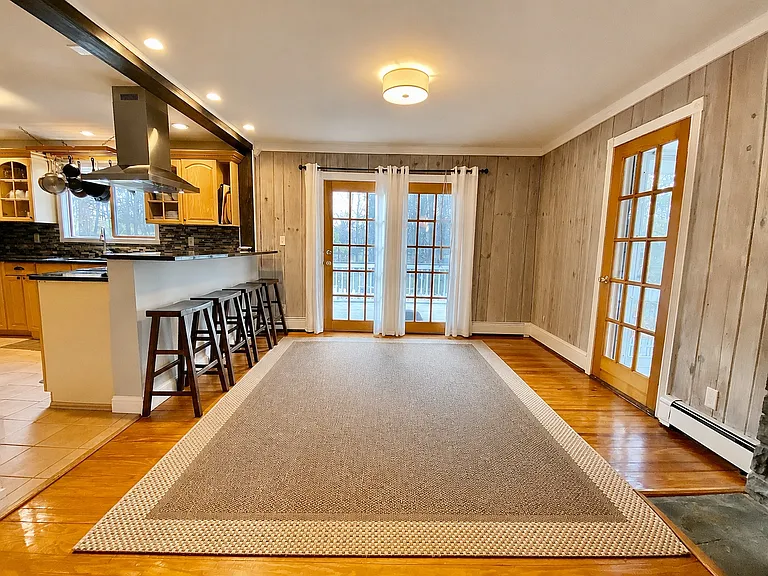 118 Terrace Ln — Photo 4