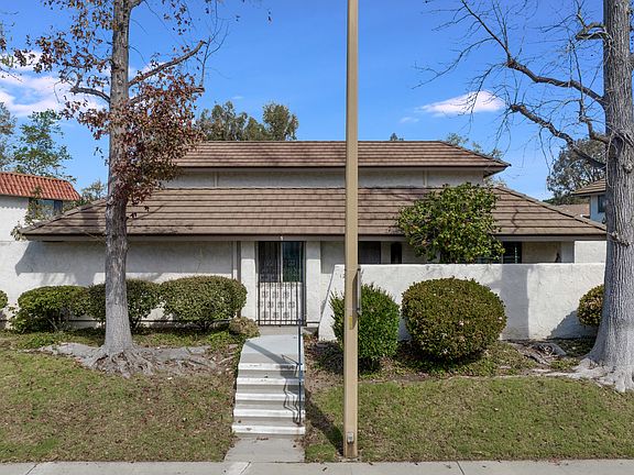 2nd image of 1202 Landsburn Cir