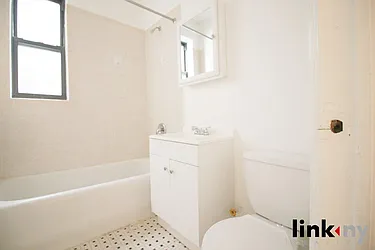 Rented by Link NY Realty