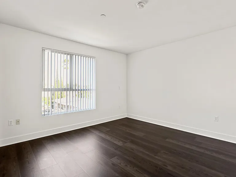 Hall Bedroom #1