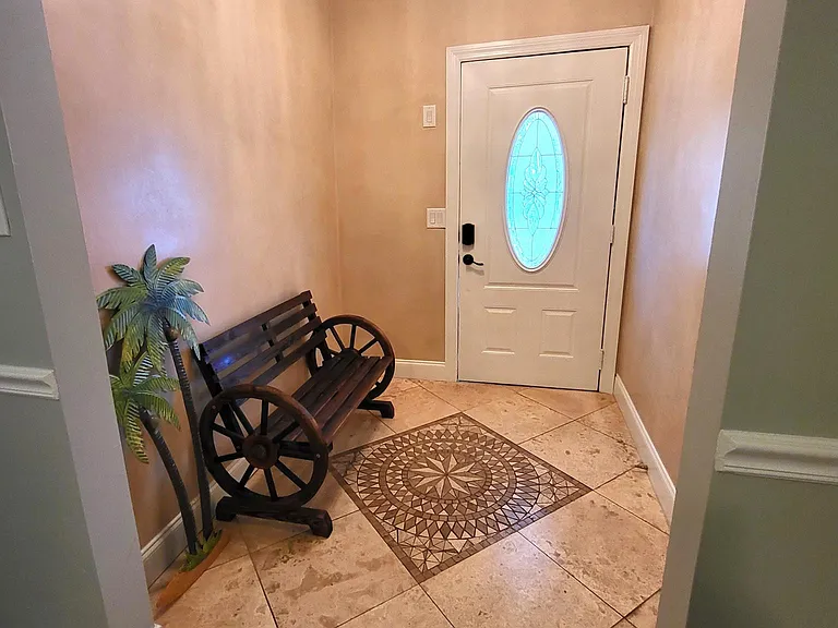 232 Cypress St #1 — Photo 2