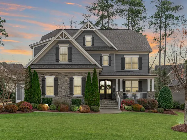 3608 Hillthorn Ln, Apex, NC 27539