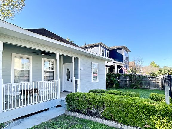 2nd image of 301 Tabor St