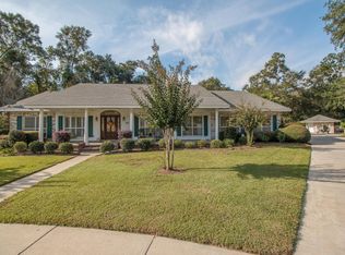 10 Southern Oaks Ln, Long Beach, MS 39560