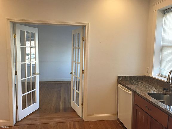 1F86FC14-279E-45EE-AB28-B2BC83A52244