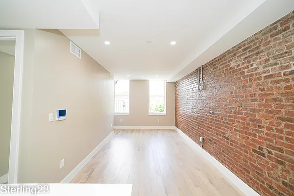 Rented by Sterling Realty Solution Inc | media 2