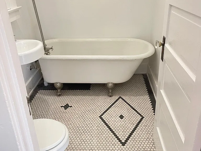 Full bath