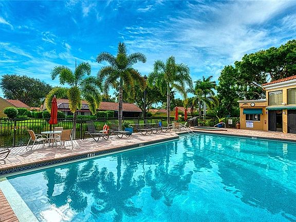 5th image of 543 Beachwalk Cir #68