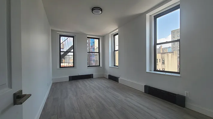 Rented by Matthew Gros-Werter, LREB  | media 12