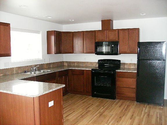 3rd image of 107 E Mizzou Ct APT C