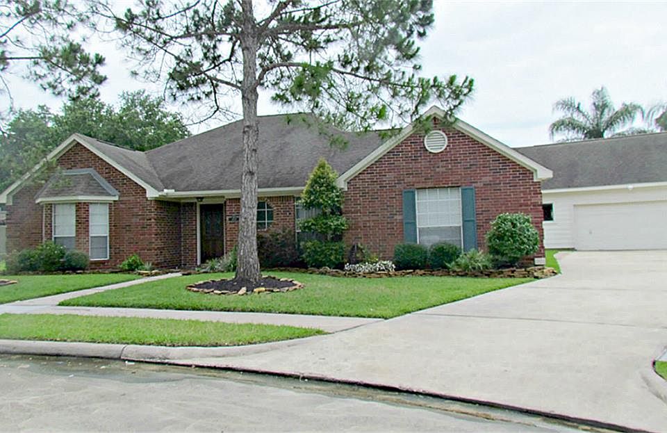 1st image of 1402 Briar Ct