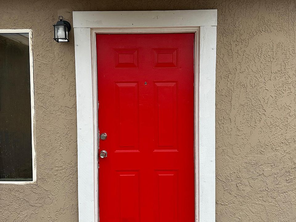 1st image of 813 E Fredricks St #813